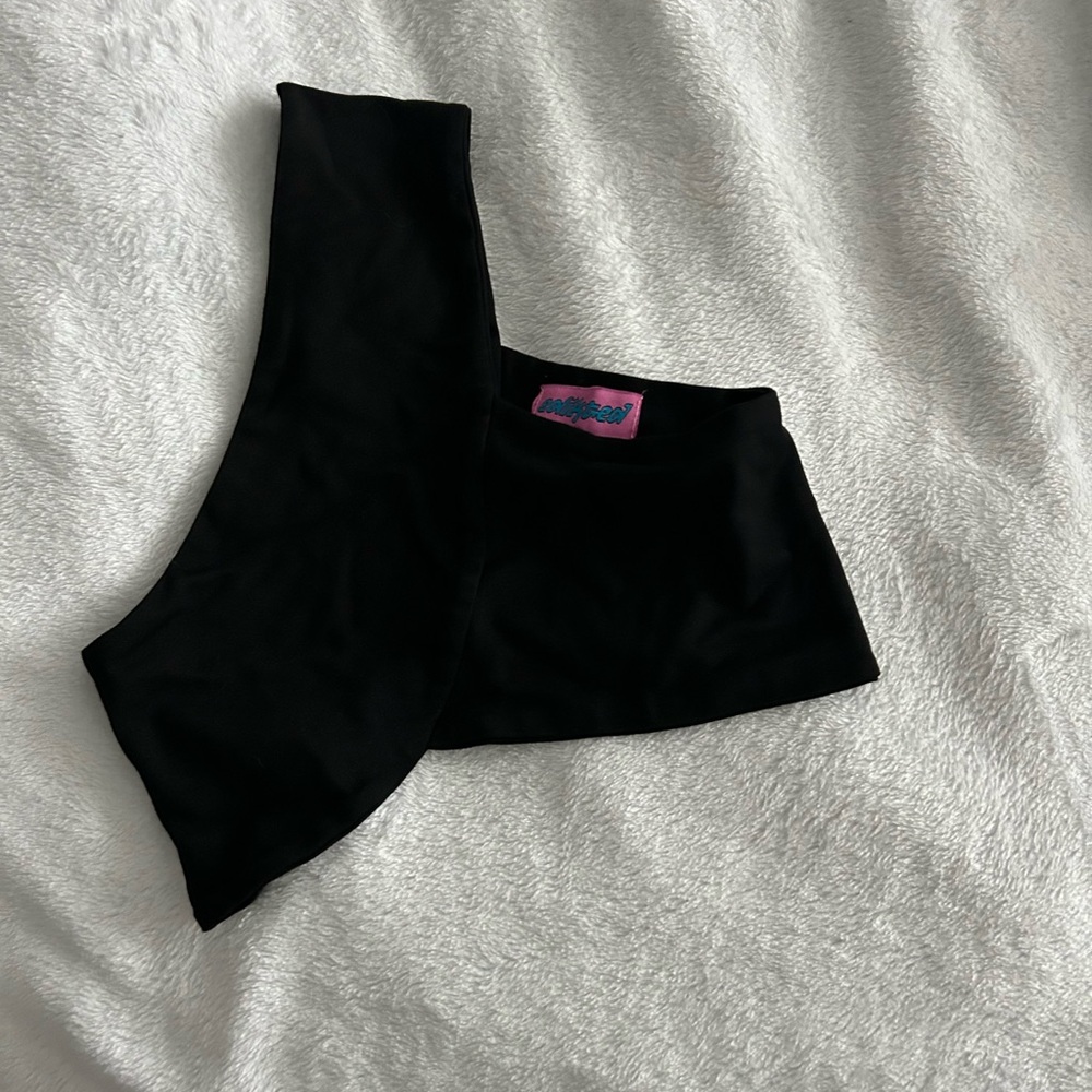 Gina One Shoulder Crop Top